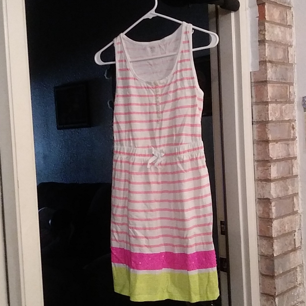 Girls dress